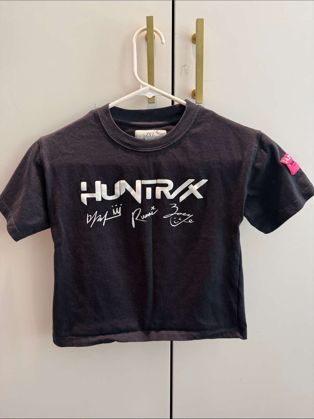 Zara Black Graphic 'HUNTR/X' Short Sleeve Tee